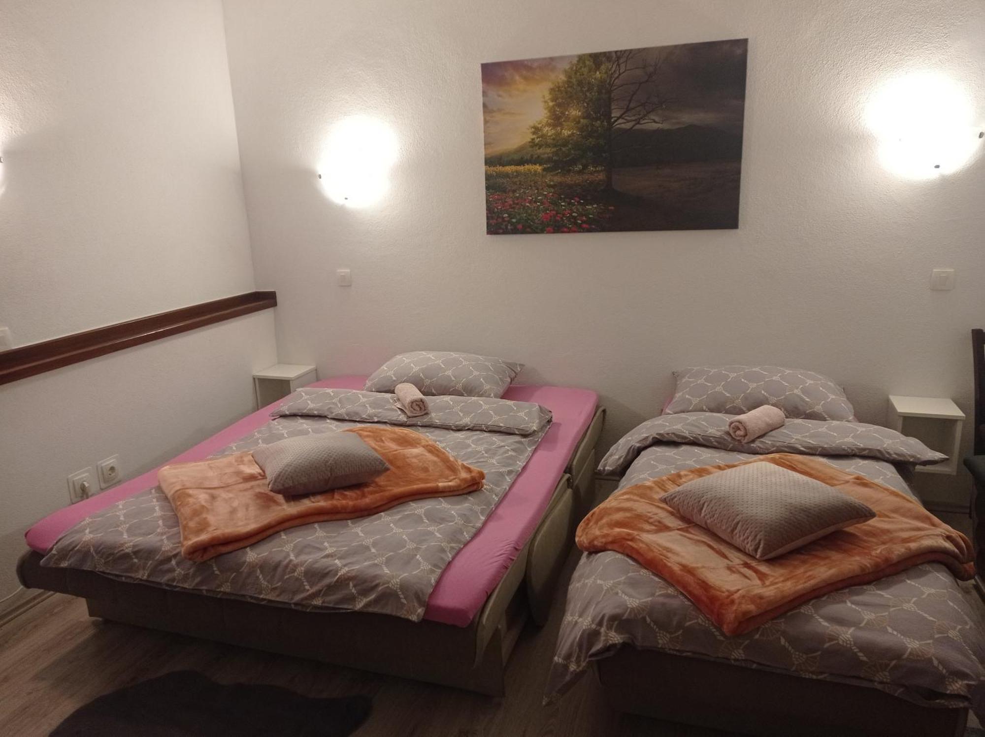 Studio Apartman Sonja Otočac Exteriör bild